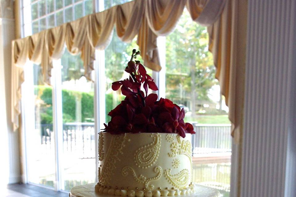 Intricate Piped Wedding Cake