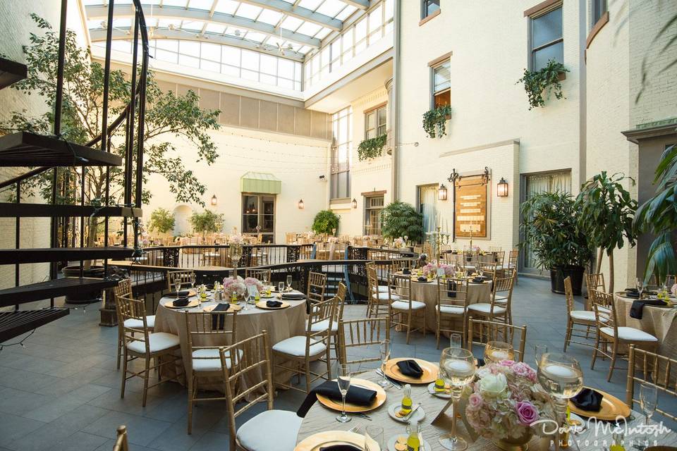 Atrium - Reception, 180 guests