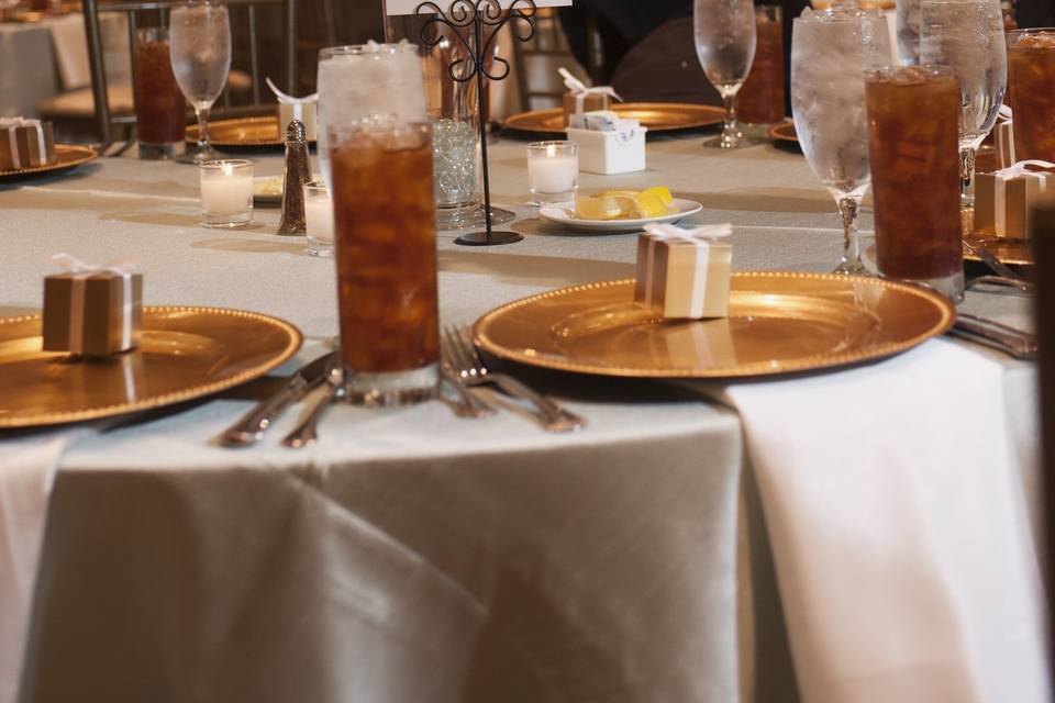 Sensibly Chic Weddings