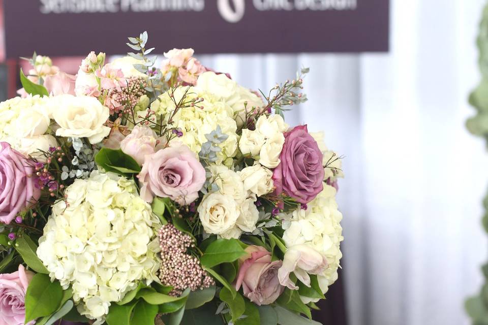 Sensibly Chic Weddings