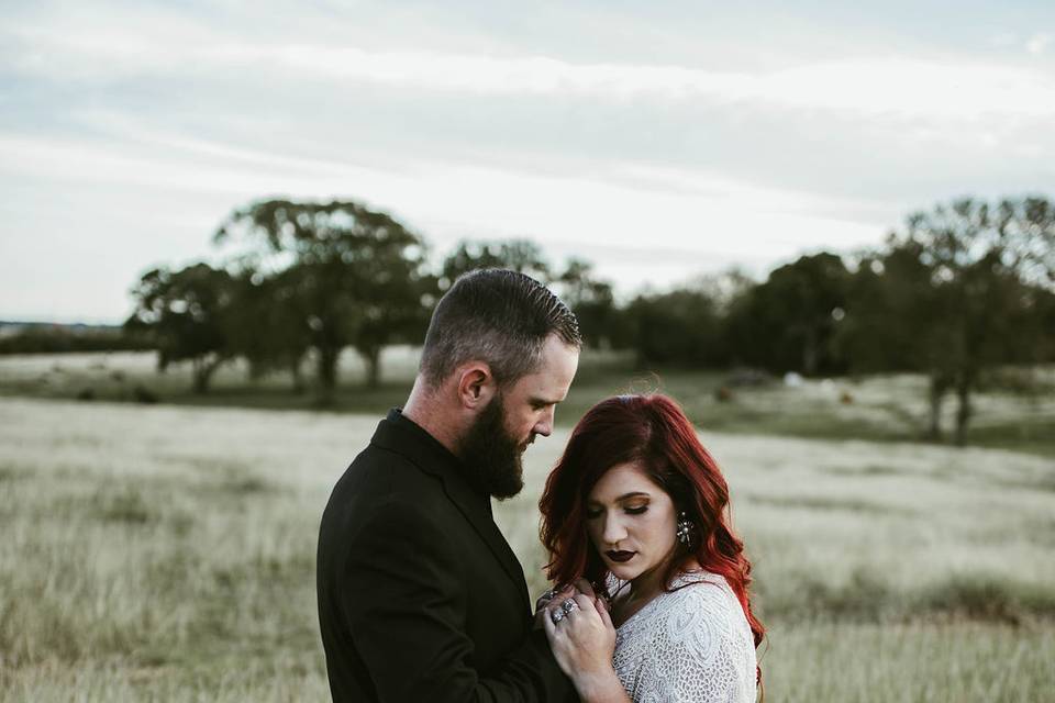 Holding hands | Rachel Lee Photography