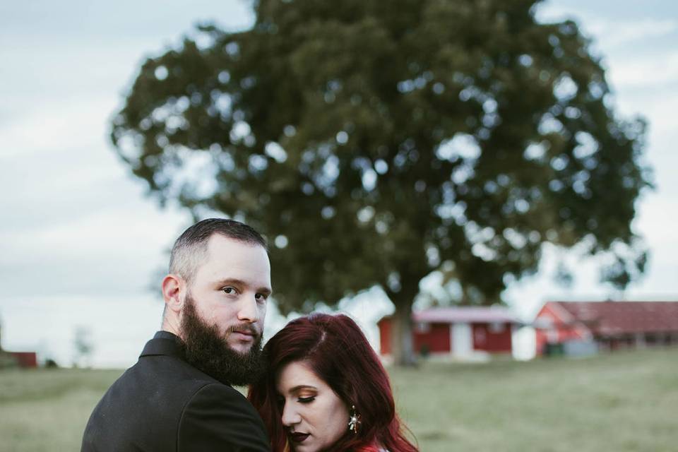 Holding one another | Rachel Lee Photography