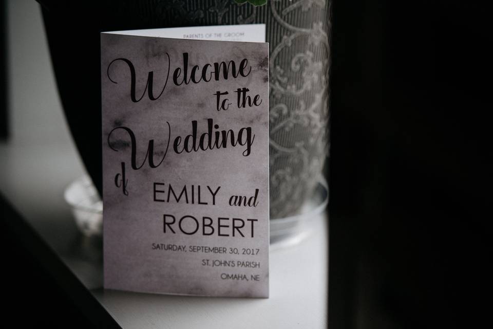 EMILY + ROB | Invites