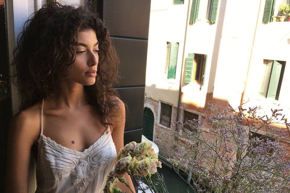 Bridal hair in Venice Italy