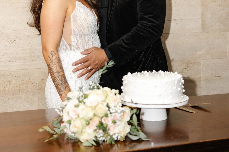 Cake cutting