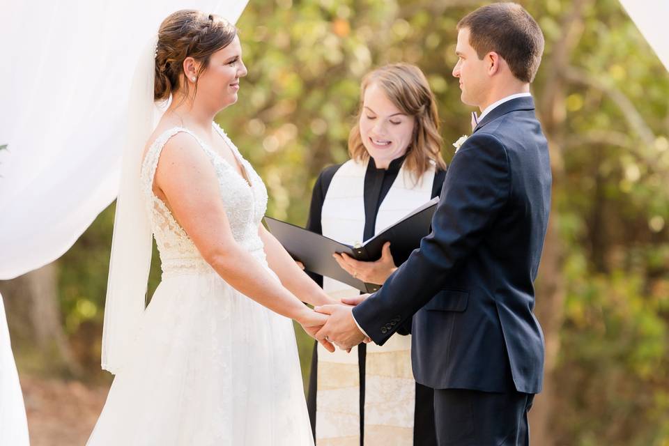 Rev. Kori Robins, Wedding Celebrant/Officiant