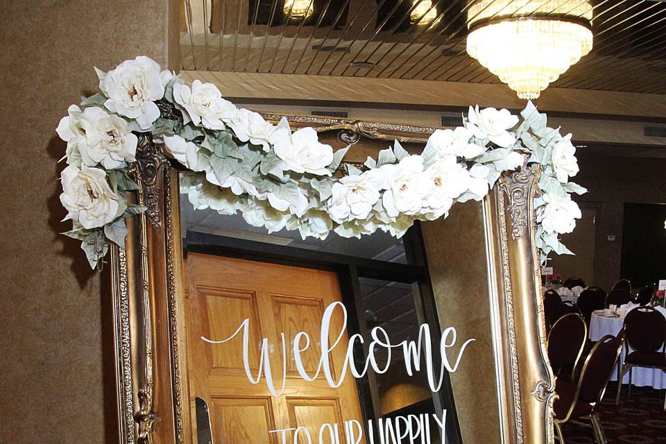 Personalized Welcome Mirror