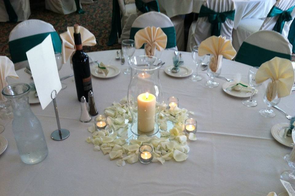 Table arrangement