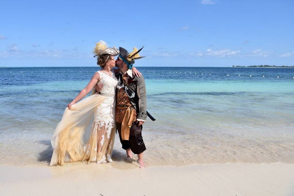 Chicago Pirate Bride & Groom