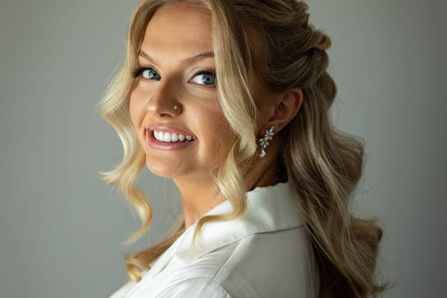 Jenna, Makeup & Hair