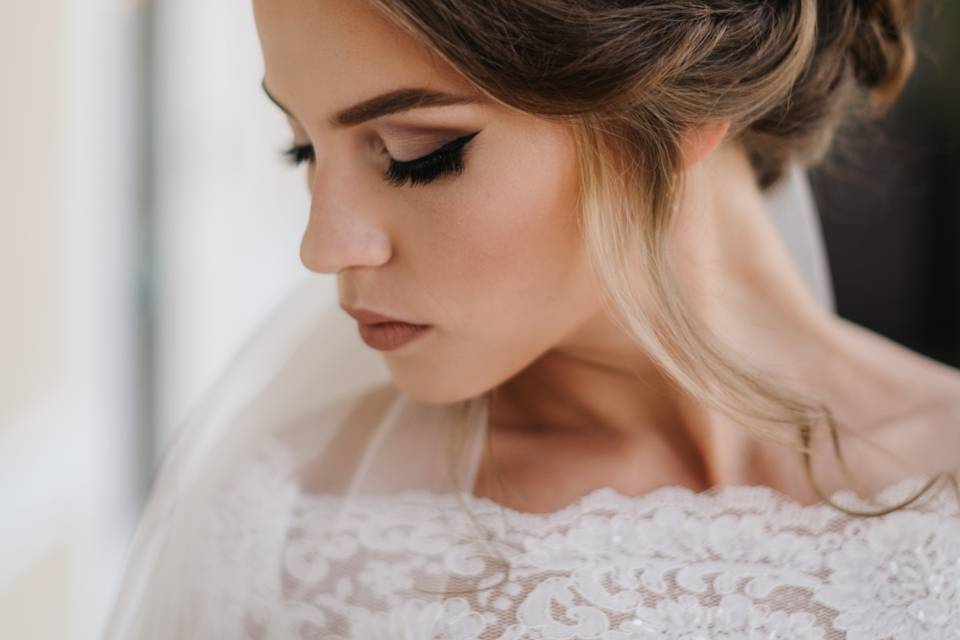 Bride Ksenia, Makeup & Hair