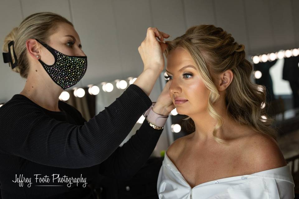 Jenna, Makeup & Hair