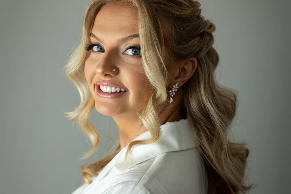 Jenna, Makeup & Hair