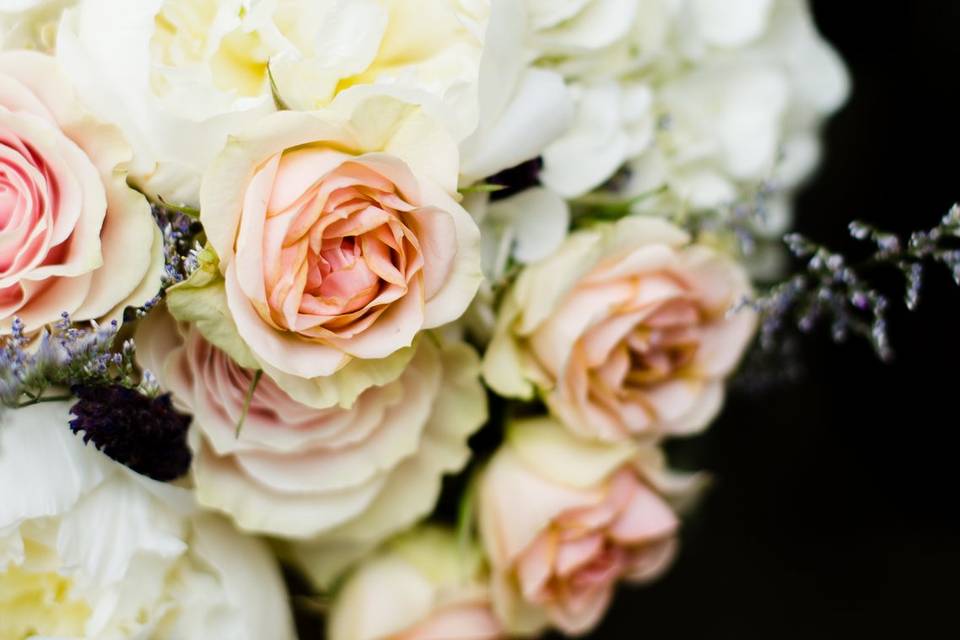 Fall bridal bouquet