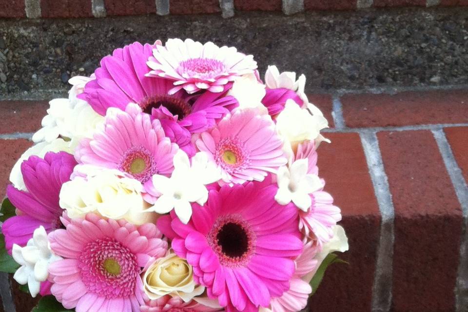 Matching bouquet and shoes