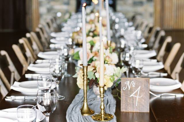 Gorge Crest Vineyards Wedding