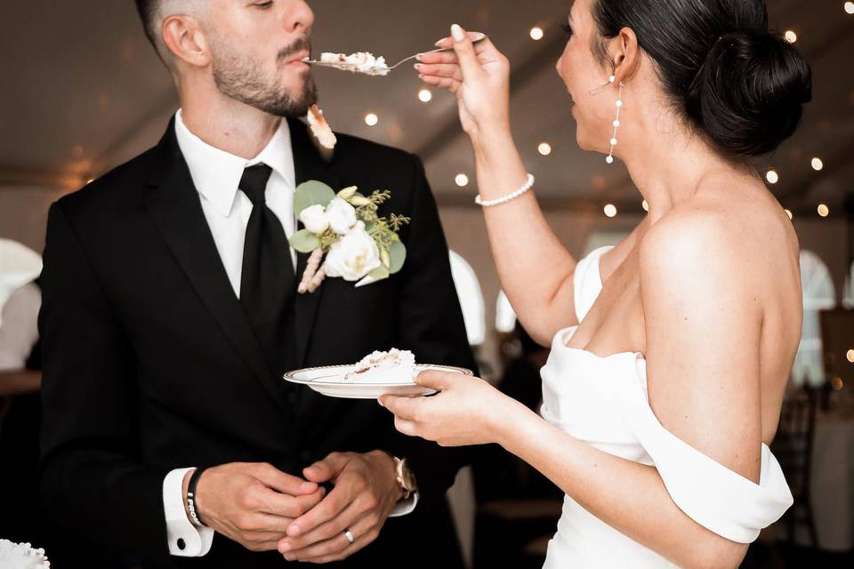 Cutting the cake