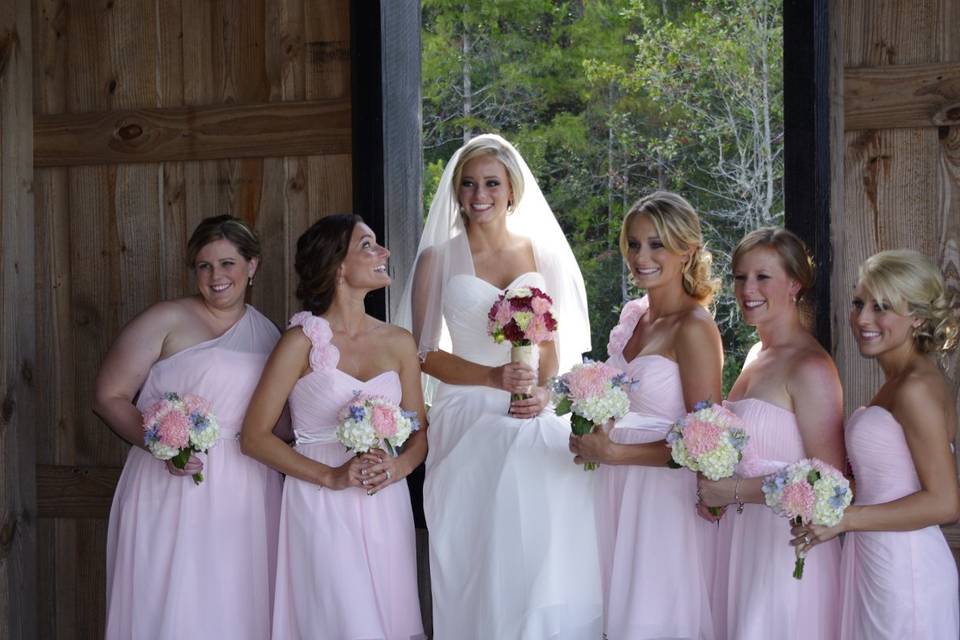 Wedding flowers at The Keeler Property.