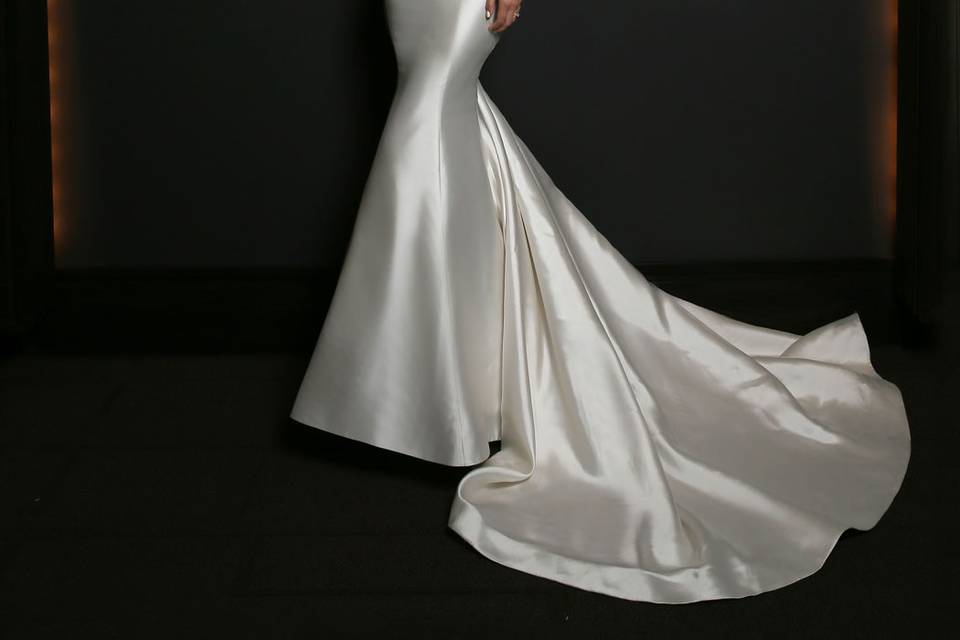 Sleek bridal gown