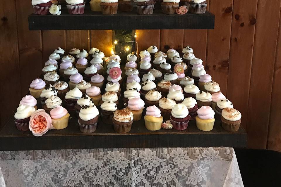 Cupcake tower