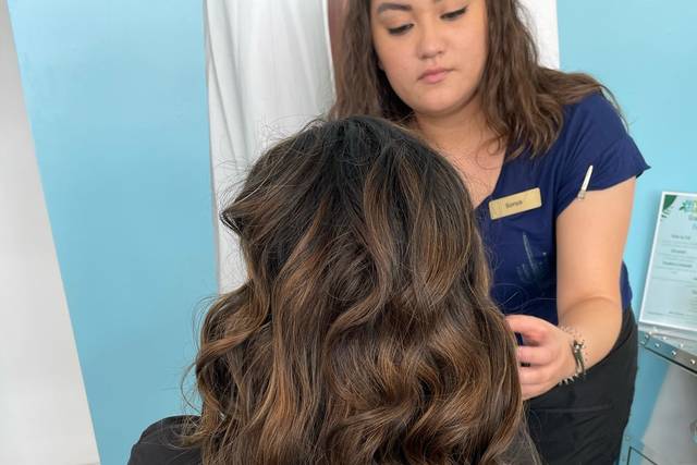 Old Hollywood Curls