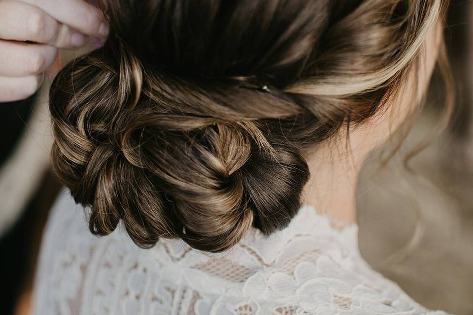 Bridal hair | Ridge and Ramble