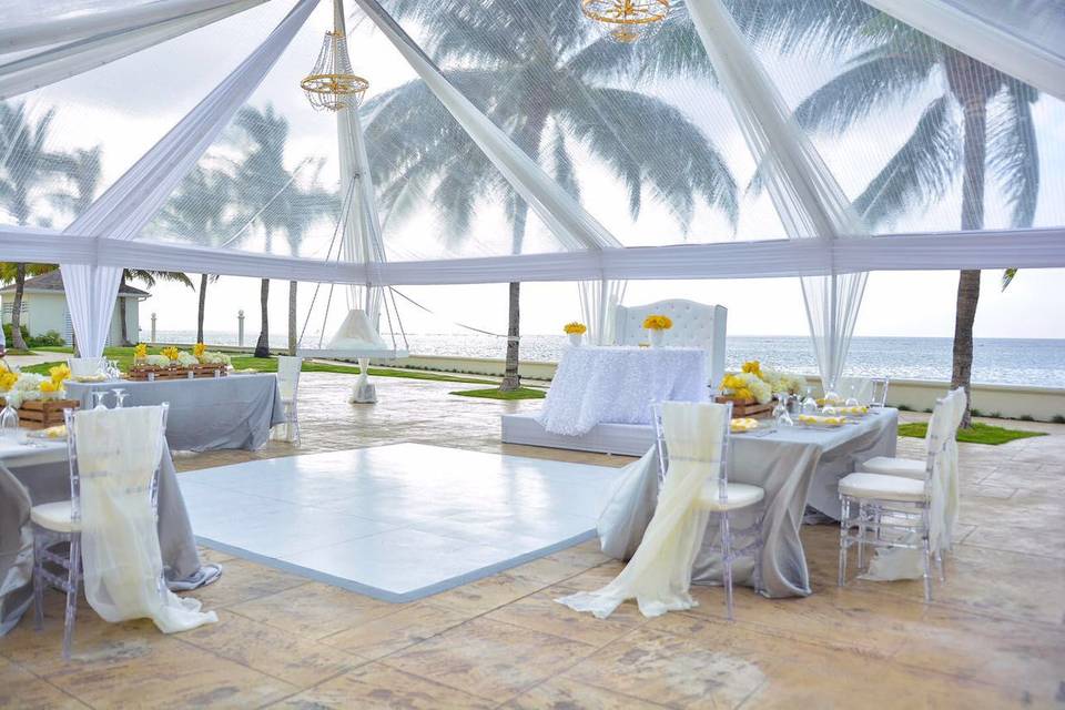 Cleartop tent with draping and white dance floor