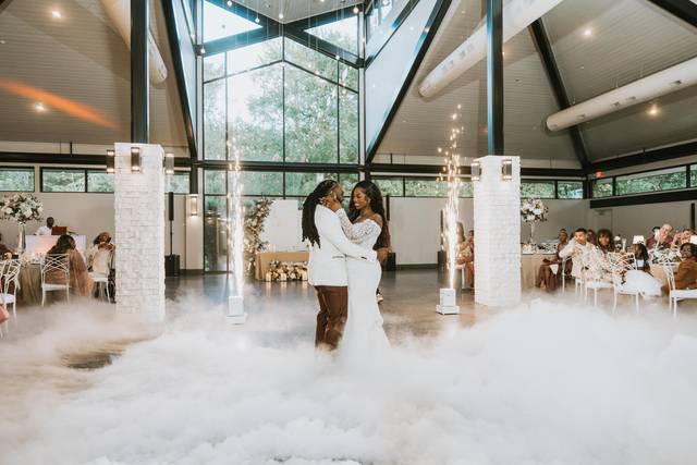 Cloud dance