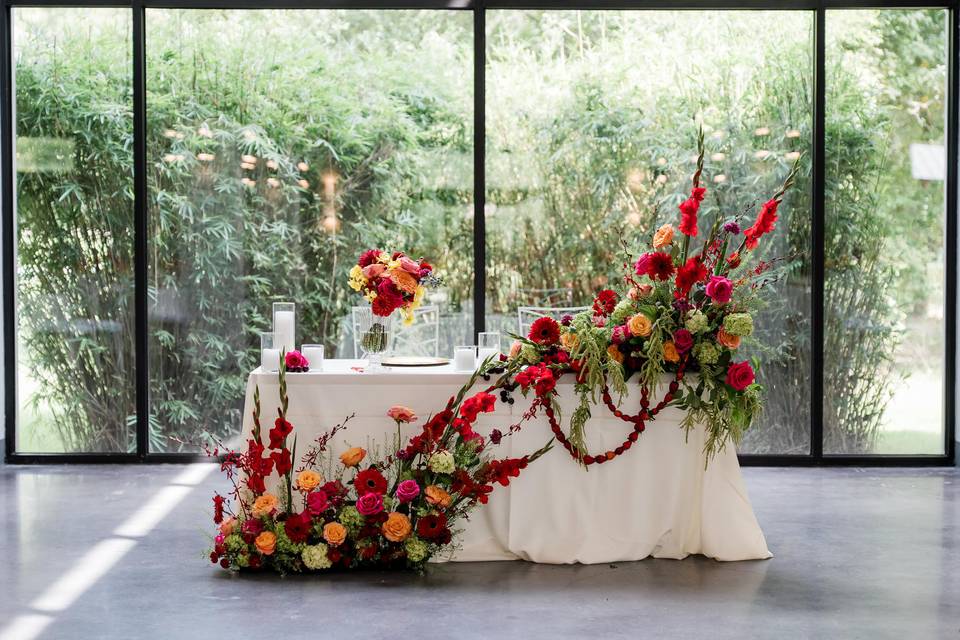 Sweetheart table