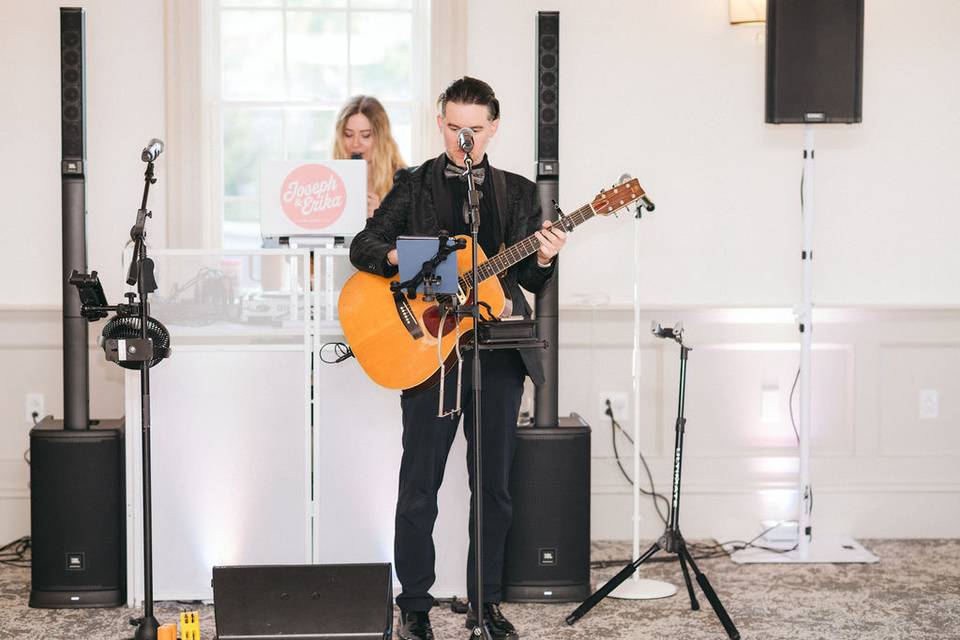 Live Music by Joseph & Erika