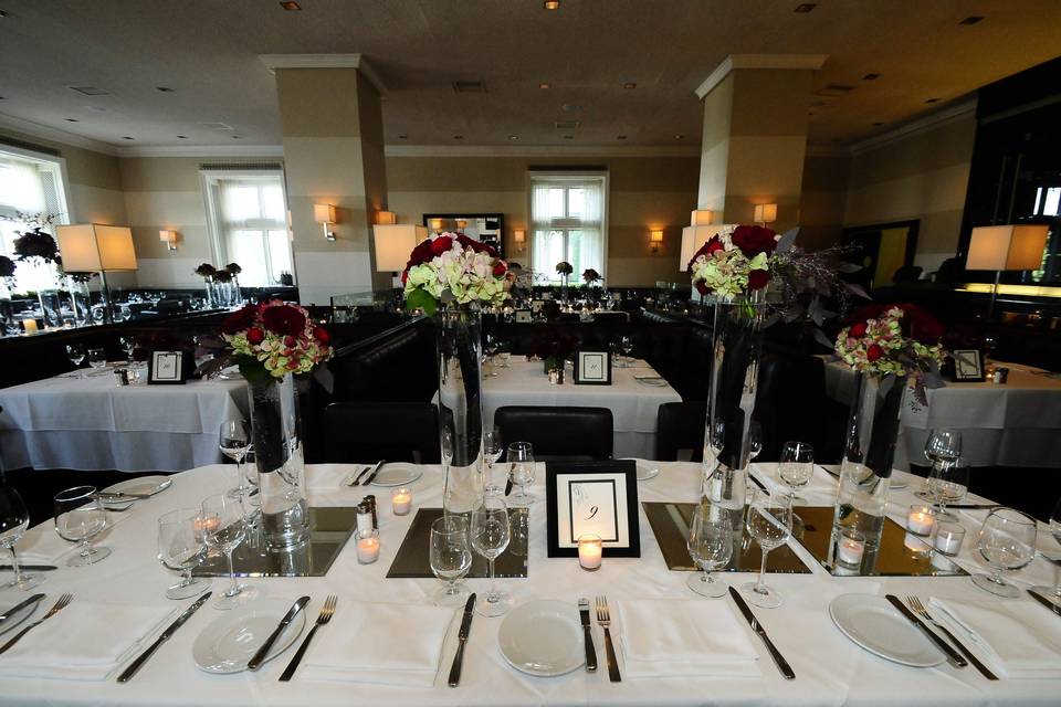 Reception table set-up