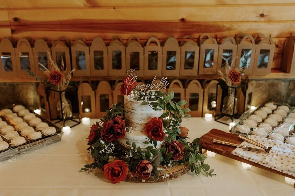 Warm atmosphere cake table