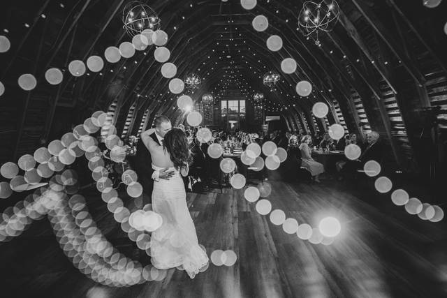 Bride and Groom First Dance