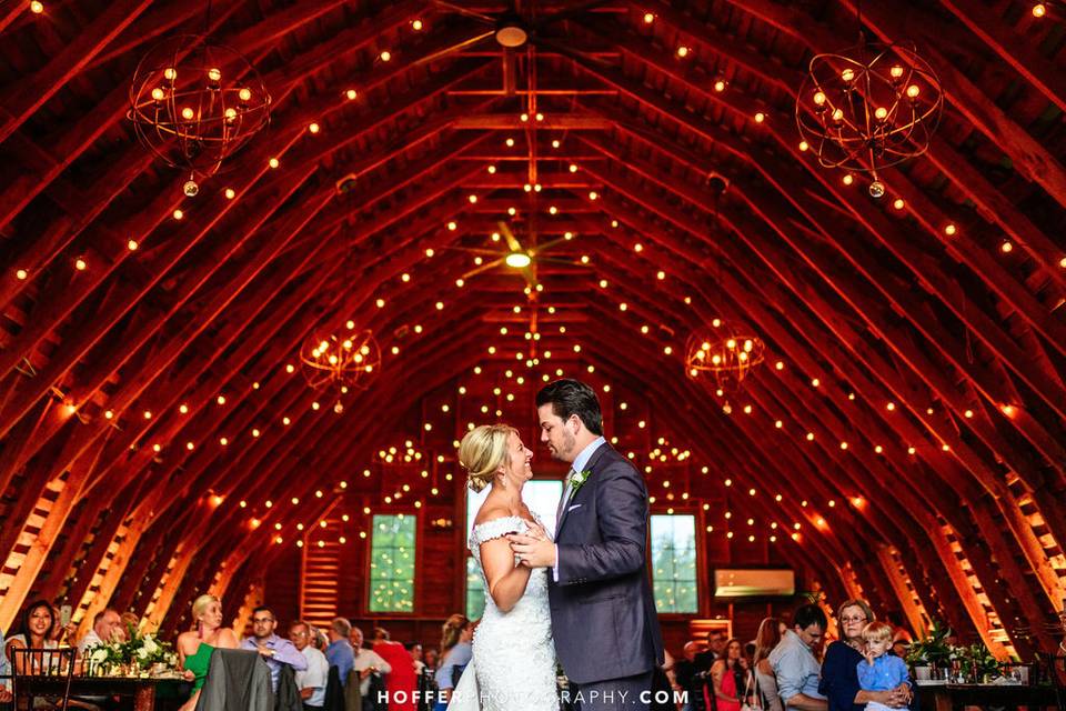 Bride and Groom First Dance