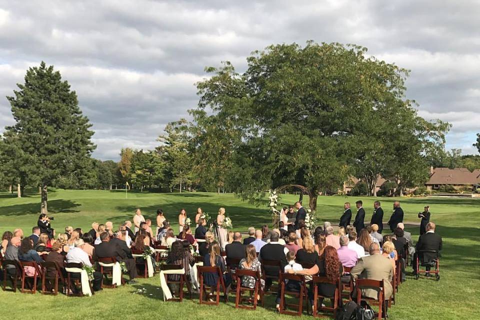 Outdoor ceremony