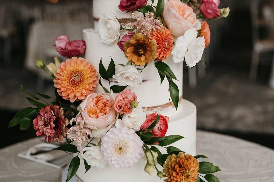 Beautiful floral cake