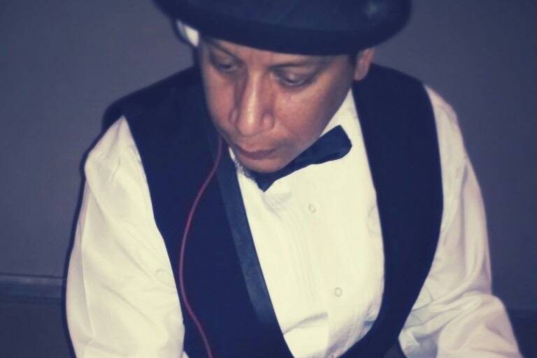 DJRONNIE ALEXANDER