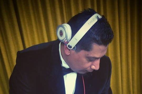 Dj Ronnie Alexander