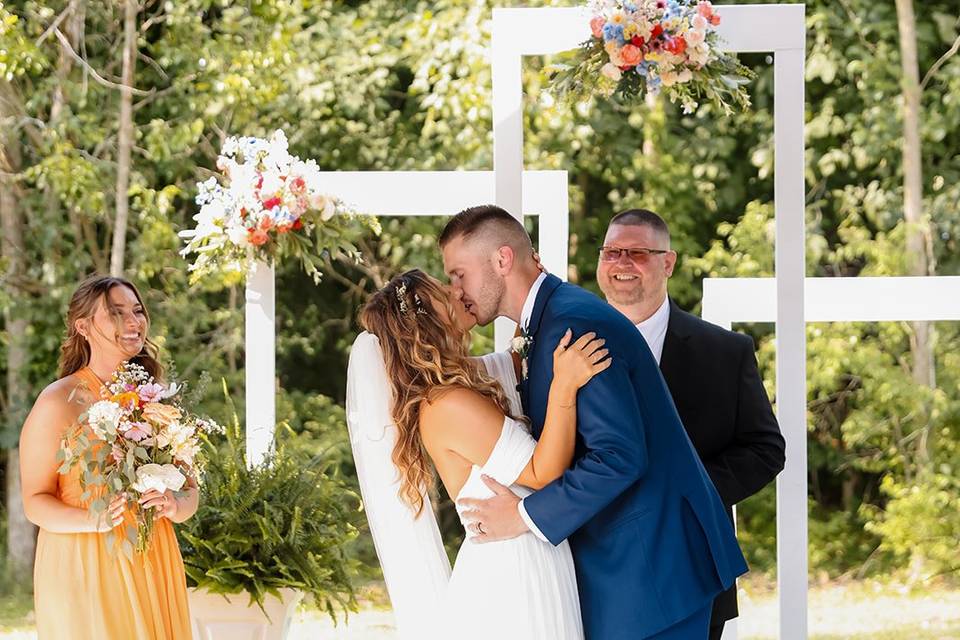 Outdoor ceremony