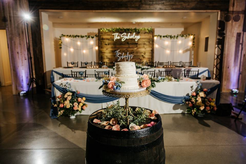 Cake table
