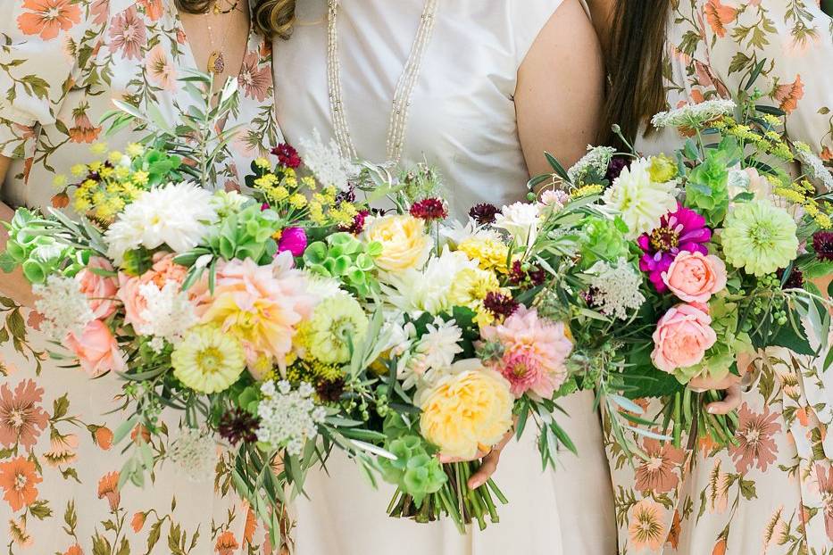 Bride and her bridesmaids