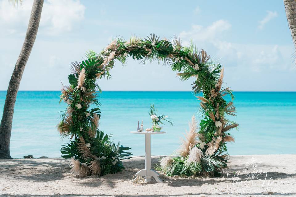 Tropical wedding arch