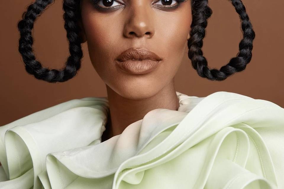 GRACE MAHARY GLAM FOR VOGUE