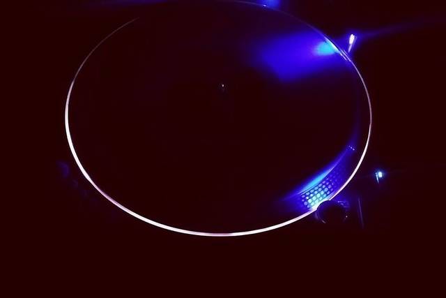 DJ mixer