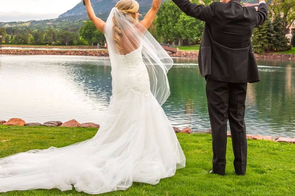 Bridal hairstyling