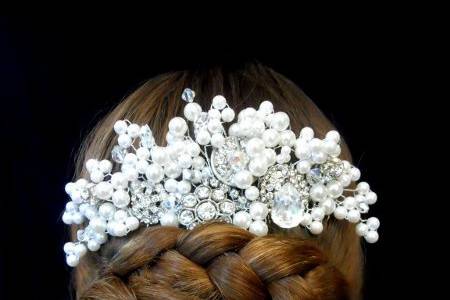 Pearl and crystal hand wired head piece on a 4