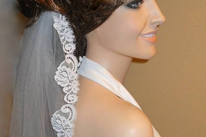 Alencon style lace edged veils in any length.