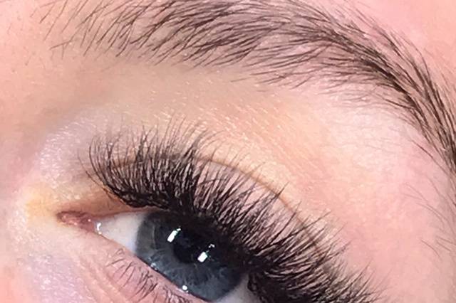 Hybrid lashes