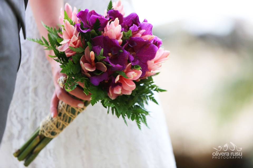 Violet and pink bouquet