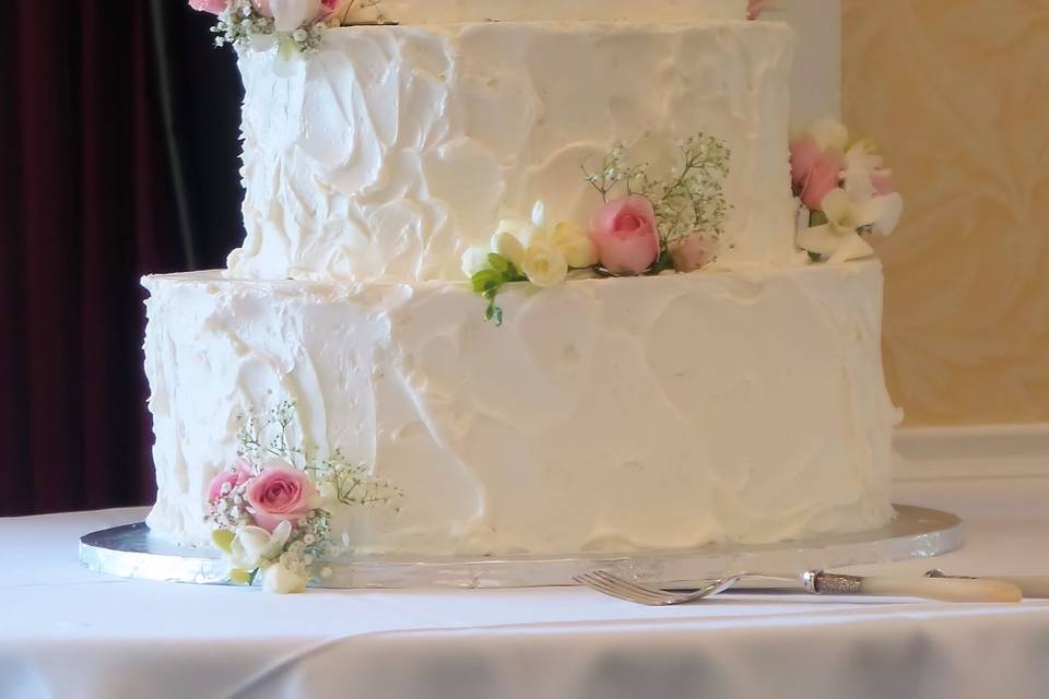 5-tier floral wedding cake